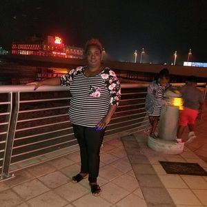 Meet your Posher, Samala